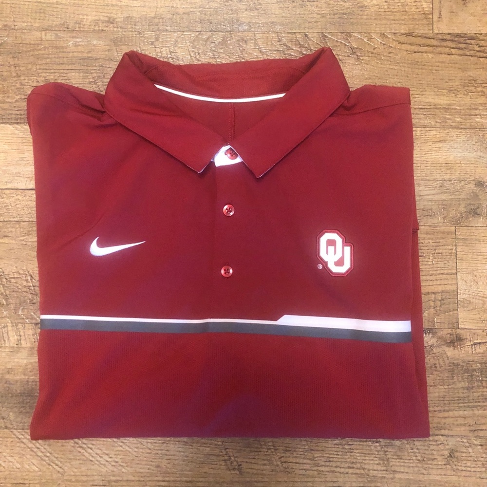 OU Sooners Nike Dri-fit official football sideline polo like new, never worn..